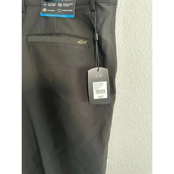 Greg Norman Performance Stretch Shark Golf Athletic Gray Mens Shorts Size 36 NWT - Picture 3 of 8